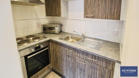 1 bedroom Flat To Rent - Photo 3