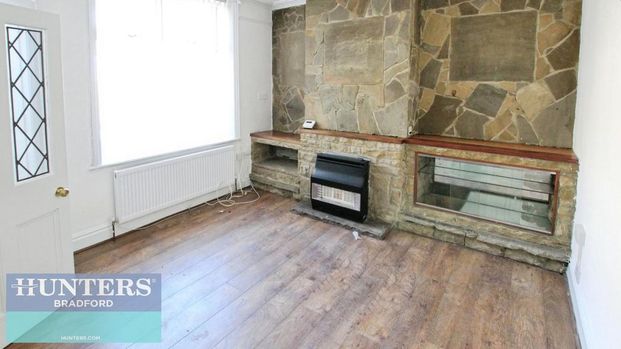 4 bedroom terraced house to rent - Photo 1