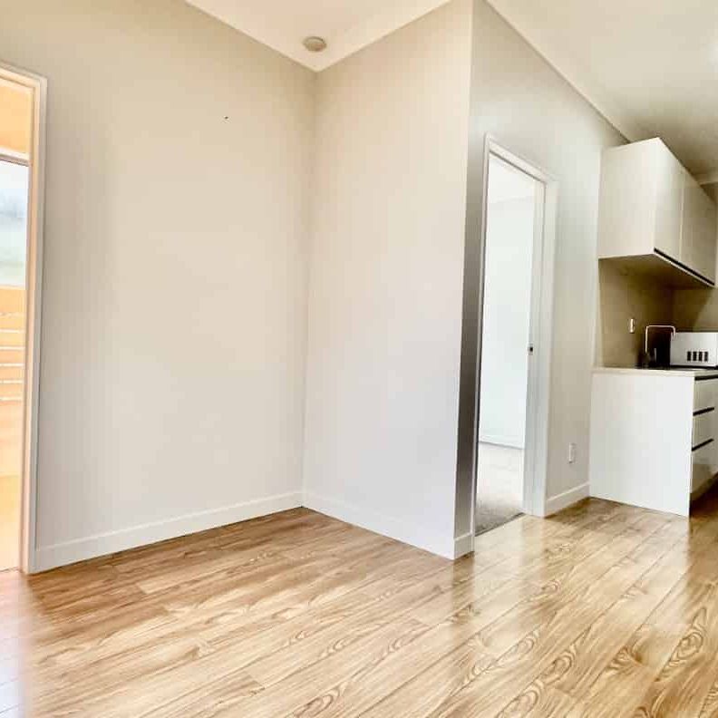 Granny Flat - Photo 1