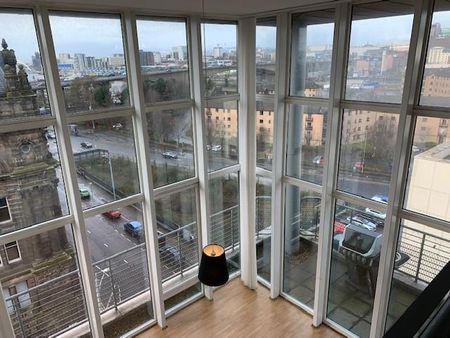 3 bedroom flat to rent - Photo 2