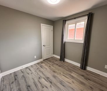 For Lease - 64 Gainsborough Road, Hamilton, Ontario - Photo 6