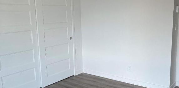 2 CH - 1 SDB - Terrebonne - $2,015 /mo - Photo 2