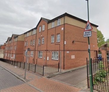 Peveril Street Room 4 - Photo 1