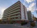 200 Sandringham Crescent, London - Photo 1