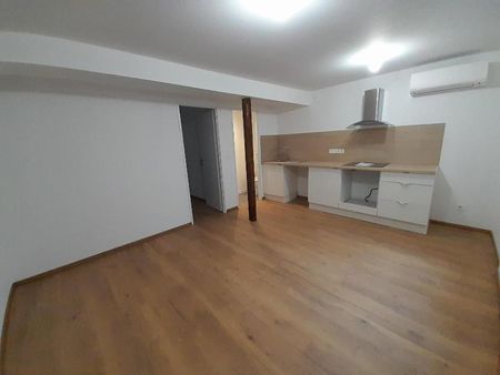Location Appartement 2 pièces 30m² CHALON SUR SAONE 71100 - Photo 3