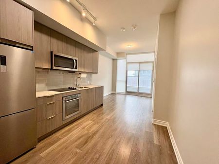 For Lease - 32 Forest Manor Road Unit# 212, Toronto, Ontario - Photo 4