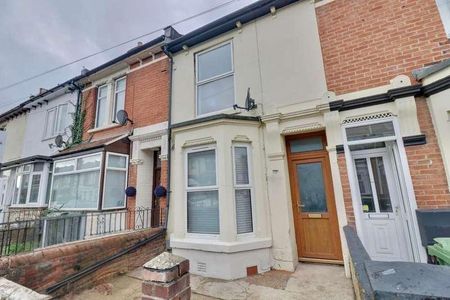 North End Grove, Portsmouth, PO2 - Photo 3