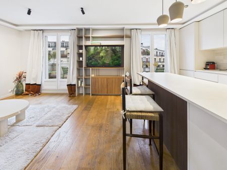 APPARTEMENT MEUBLE 40.02M PARIS 17 - Photo 3