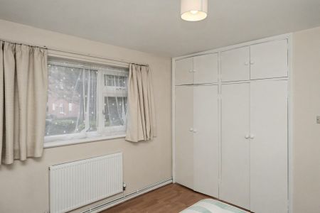 24-30 Lovelace Gardens, Surbiton, KT6 - Photo 5
