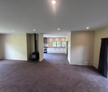 Charming 3BR Home in Serene Whitford - Photo 3