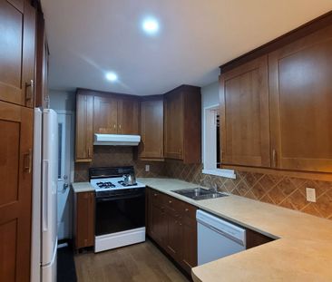 For Lease - 1 Bendamere Drive, Grimsby, Ontario - Photo 4