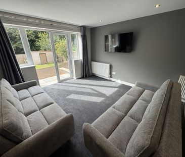 Tang Hall Lane, Tang Hall - P1068 - Photo 2