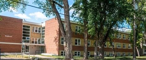 Elmcrest Apartments - Photo 1