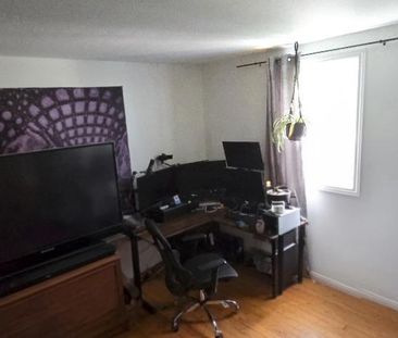 4 1/2 au Coeur de Saint-Jerome, Duplex, 3 Parking, Wifi, Thermopomp... - Photo 2