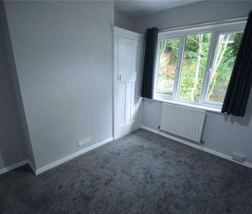 Lower Road, Kenley, CR8 - Photo 2