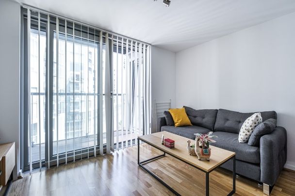 1 bedroom flat to rent - Photo 1