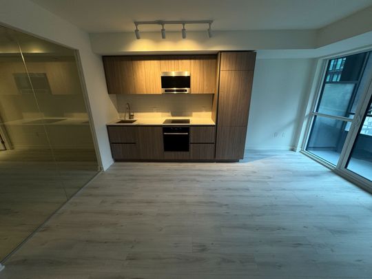 For Lease - 120 Broadway Avenue Unit# 313, Toronto, Ontario - Photo 1