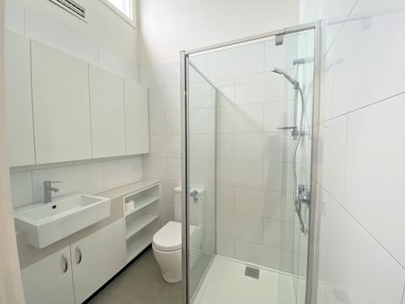 2A Henry Street, Northcote VIC 3070 - Photo 5