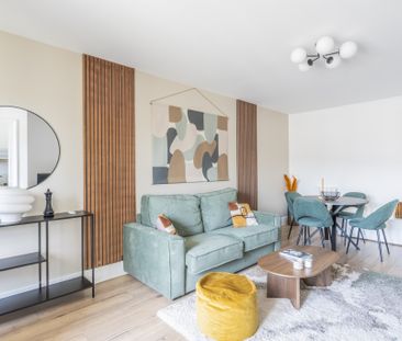 Location Appartement 2 pièces 48m² VERSAILLES 78000 - Photo 1