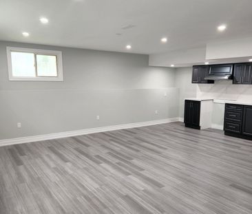 For Lease - 802 Cedarvale Drive Unit# Basement, Innisfil, Ontario - Photo 2