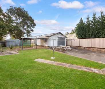 Neat as a pin - Photo 2