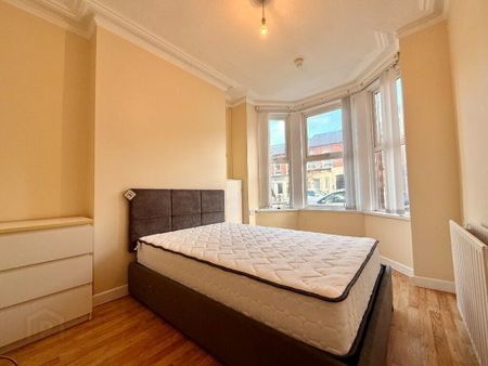 72 Edinburgh Street, Belfast, BT9 7DT - Photo 4