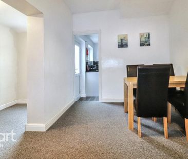 4 bedroom terraced house to rent - Photo 2