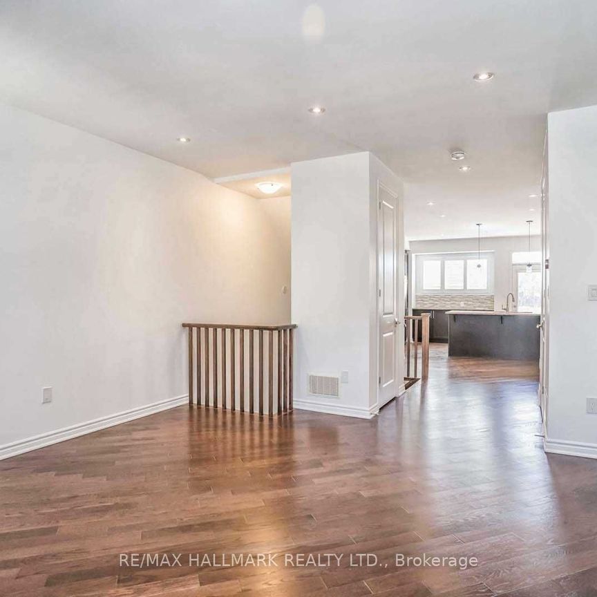 For Lease - 34 Heron Park Place, Toronto, Ontario - Photo 1