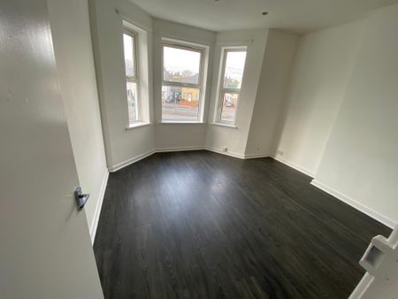 Flat 2, 25 Ely Road, Cardiff CF5 2JF - Photo 4