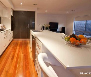 Modern 3 Bedroom Family Home in Bonner - Photo 3