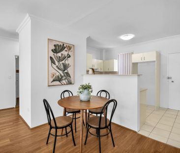 Modern Unit in Prime Location! - Photo 1