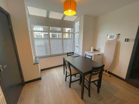 4 bedroom terraced house to rent - Photo 3