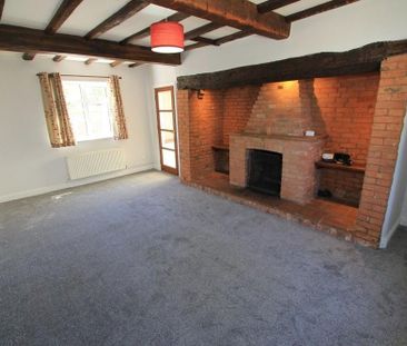 4 bedroom property to rent - Photo 1