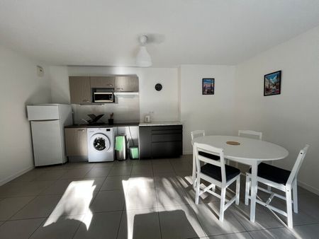 Location Appartement 3 pièces 63m² PESSAC 33600 - Photo 5