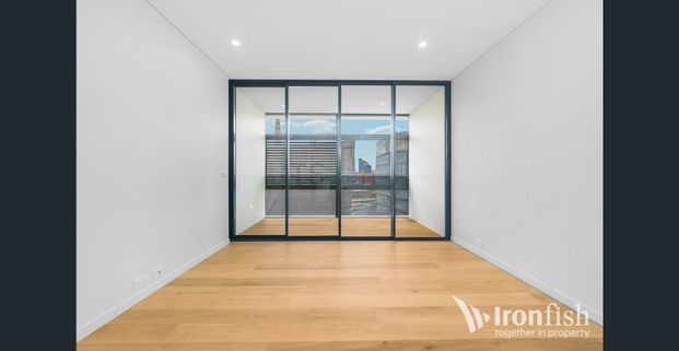 Modern, Spacious & Ultra-Convenient Living - Photo 1