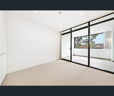 202/8 Waterview Drive, Lane Cove, NSW 2066 - Photo 5