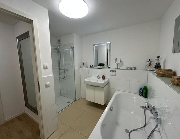 freundliche EG-Wohnung im Kieler Schlossquartier - Foto 1