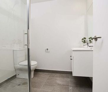 Townhouse in Prime Papatoetoe Location - Photo 2