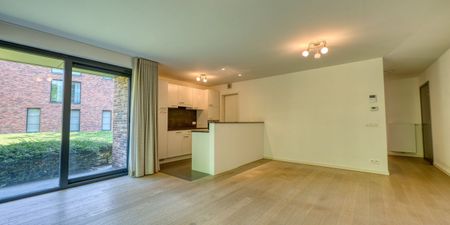 Appartement te huur in Eeklo voor € 890 met 2 slaapkamers - Photo 3