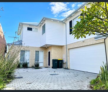 5A Moorgate Street, East Victoria Park, WA 6101 - Photo 5