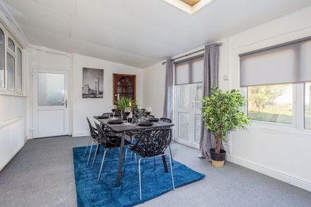 Beechwood Road, Camp Hill, Nuneaton, CV10 9DP - Photo 4