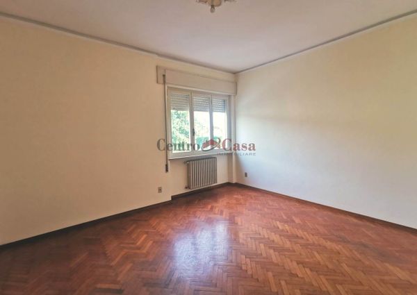 Appartamento con 3 camere,ascensore e garage!