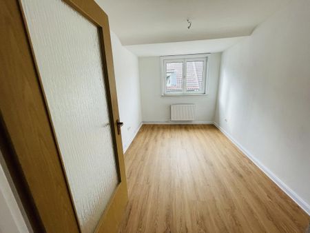 Gemütliche 3-Zimmer- Dachgeschoss-Wohnung - in der Innenstadt! - Foto 3