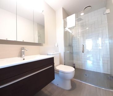 Library Lane Cutie - Photo 3