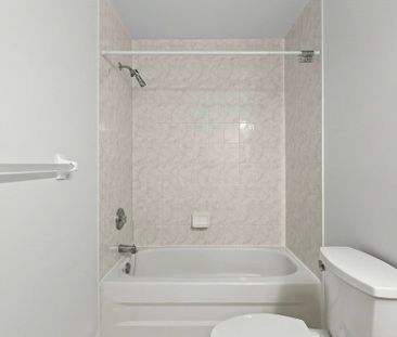 For Lease - 39 Foxborough Drive, Hamilton, Ontario - Photo 4