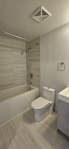 For Lease - 2920 Highway 7 N/A Unit# 4104, Vaughan, Ontario - Photo 5