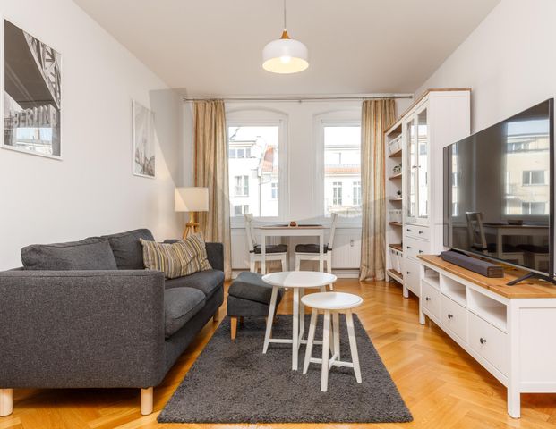 Urban living - Photo 1