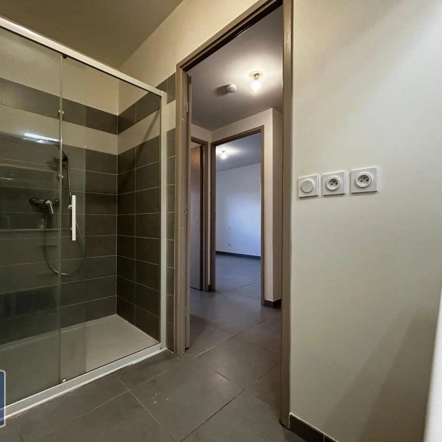 Appartement à louer 3 pièces 57.11m² - Photo 1