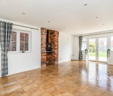 4 bedroom detached to rent Driftwood Drive, Fareham, PO14 - Photo 4