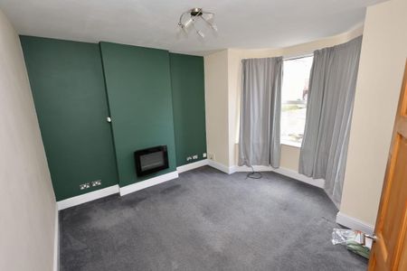 Roath Road - Photo 3